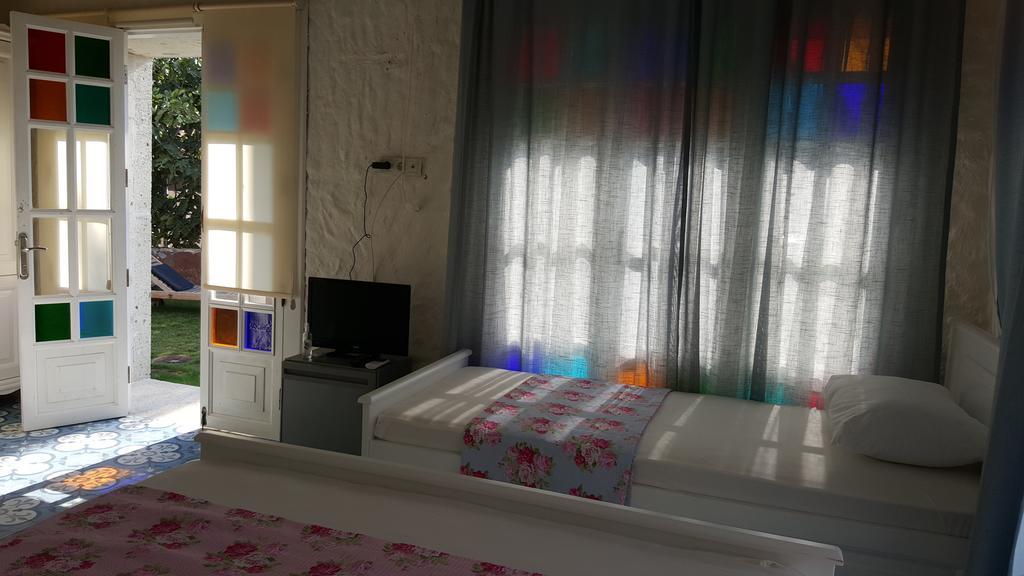 Yali Pansiyon Ilica Alaçatı Habitación foto